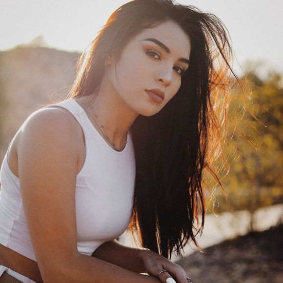 nayelyvanessaa